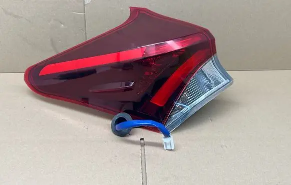 Toyota Auris E180 Rear/tail lights 02343