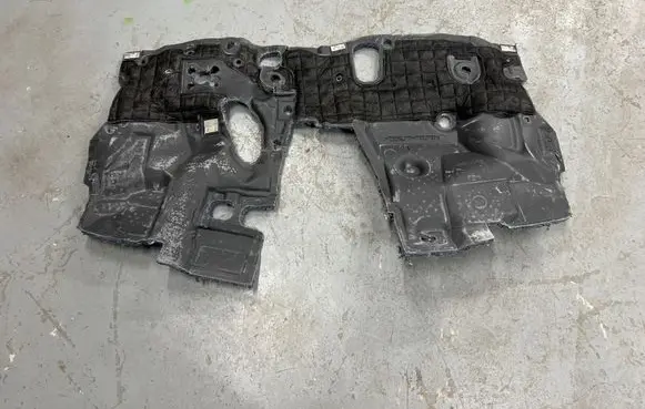 Toyota C-HR II Sound insulation of firewall 