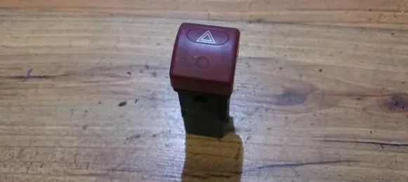 Toyota Avensis T250 Hazard light switch 03952 nera