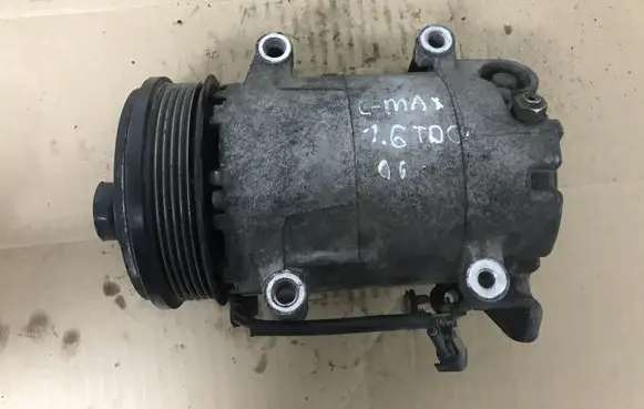 Ford C-MAX I Air conditioning (A/C) compressor (pump) 9M5W19D629
