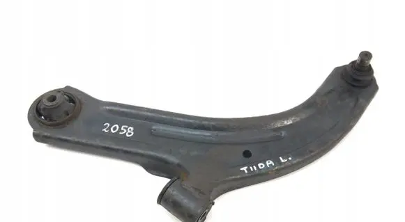 Nissan Tiida C11 Front lower control arm/wishbone