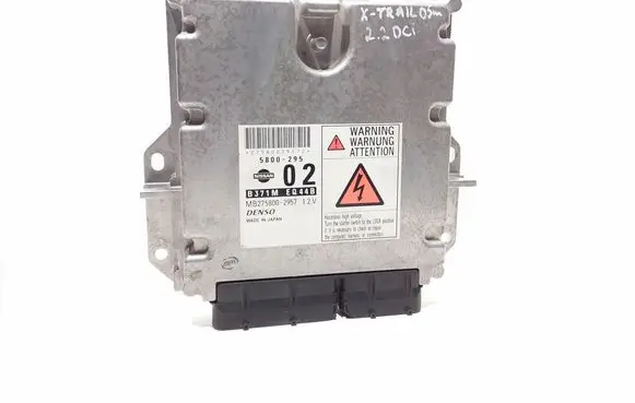 Nissan X-Trail T30 Engine control unit/module MB2758002957 5800295 B371MEQ44B