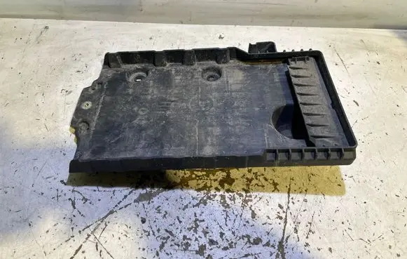 Volvo V40 Battery tray 31301934