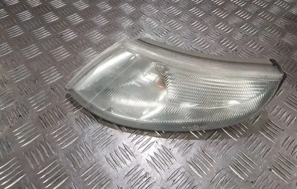 Front indicator light
