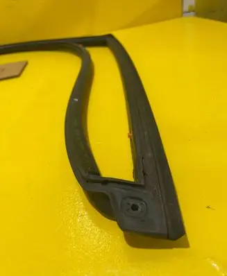 KIA Soul Front door rubber seal 