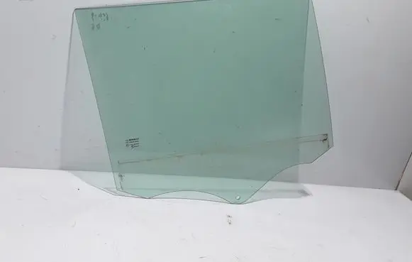 Renault Espace V (RFC) Rear door window glass 823007673R