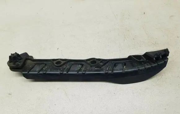 BMW 5 E60 E61 Front bumper mounting bracket 7178078