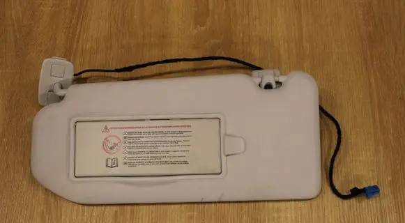 Peugeot 508 Sun visor
