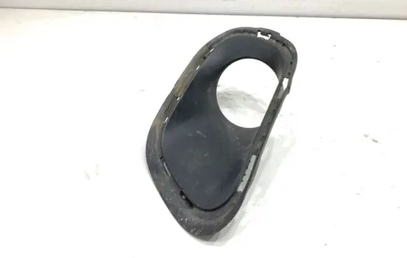 Jeep Cherokee Front bumper lower grill 