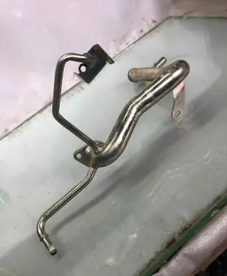 Volvo XC60 Engine coolant pipe/hose