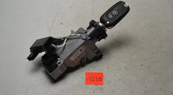 Opel Insignia B Ignition lock 39213437 84532289