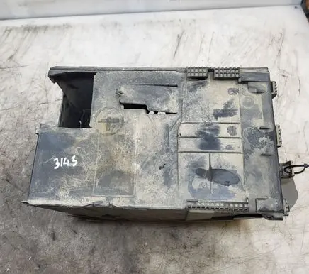 Peugeot Partner Battery box tray 9663615380