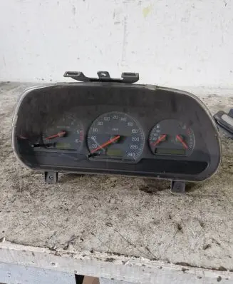 Volvo S40, V40 Speedometer (instrument cluster)