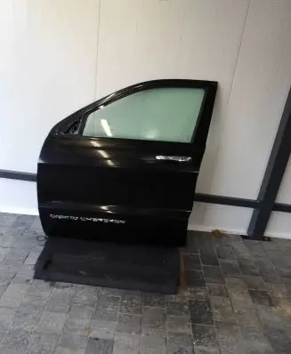 Jeep Grand Cherokee Front door