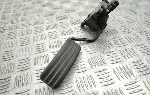 Renault Scenic II - Grand scenic II Accelerator throttle pedal 8200159647