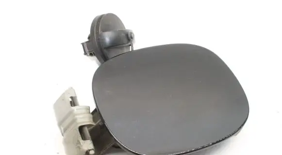 Mitsubishi Outlander Fuel tank cap