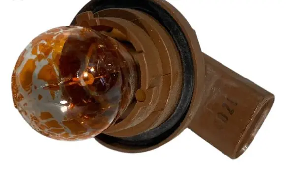 BMW 3 E46 Headlight/headlamp bulb PY21W