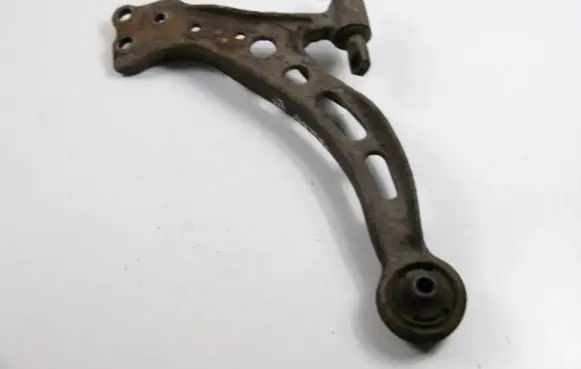 Toyota Camry Front lower control arm/wishbone