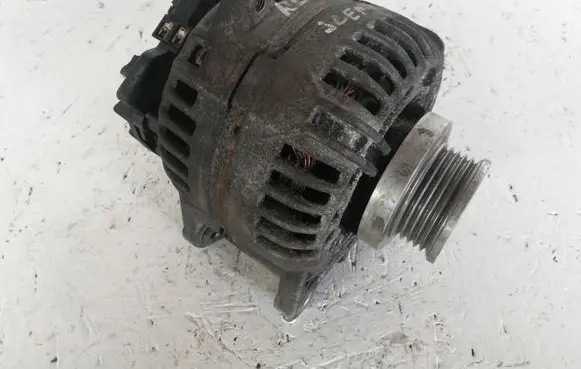 Renault Megane III Generator/alternator 230624