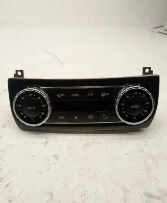 Mercedes-Benz CLS C218 X218 Climate control unit A2049000715