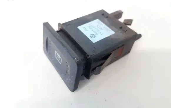 Volkswagen Golf IV Windscreen/window heater switch 1j0959621c