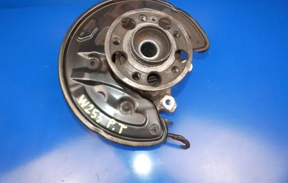 Mercedes-Benz GLC X253 C253 Stub axle 