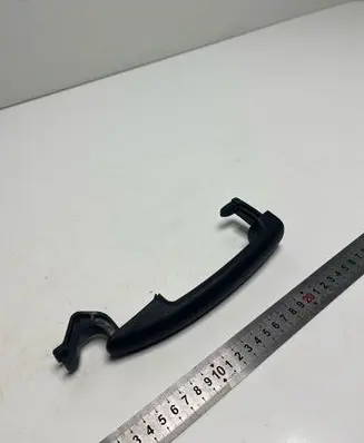 Citroen Berlingo Front door exterior handle 9681635077