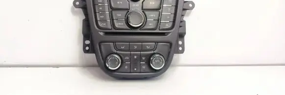Opel Mokka Head unit multimedia control 950525236