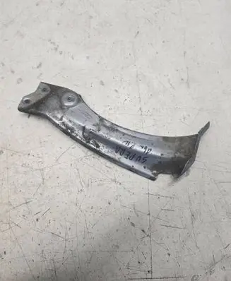 Skoda Superb B8 (3V) Fender mounting bracket 3V0821141