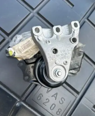 Skoda Roomster (5J) Engine mount vacuum valve 6Q0199185A