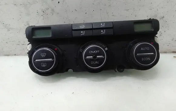 Volkswagen PASSAT B6 Climate control unit 74677530