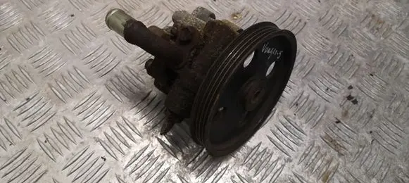 Chrysler Voyager Power steering pump 