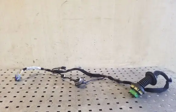 Citroen DS4 Rear door wiring loom 9677609380