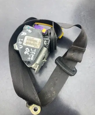 Volkswagen Jetta V Front seatbelt 1K4857706E 10082006 1000066