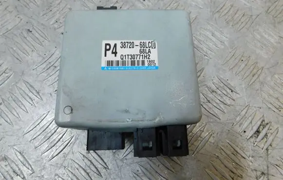 Suzuki Swift II Power steering control unit/module 3872068LC0 68LA Q1T30771H2