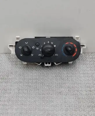 Renault Twingo II Climate control unit 69837002 0991282C 1002201A1139