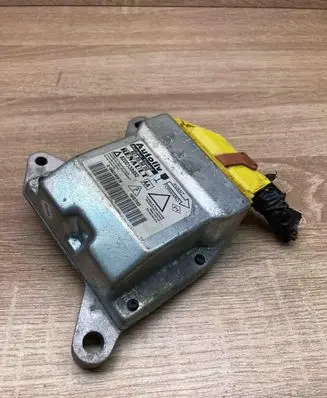 Renault Laguna II Airbag control unit/module 8200138952 601958800