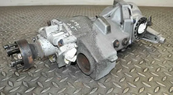 Volvo XC90 Rear differential 8653553