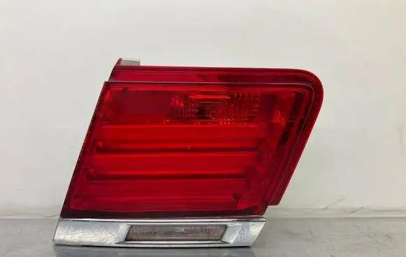 BMW 7 F01 F02 F03 F04 Tailgate rear/tail lights 7182206