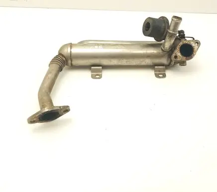 Skoda Octavia Mk2 (1Z) EGR valve cooler 03G131512AD