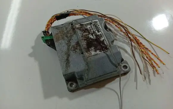 Peugeot 307 Airbag control unit/module 606877300