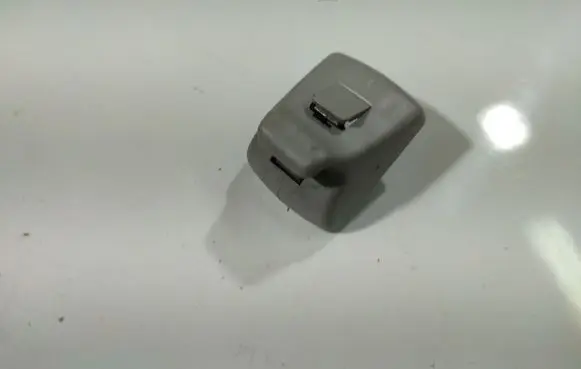 Ford Focus C-MAX Sun visor clip/hook/bracket 