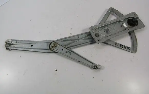 Opel Corsa B Front door manual window regulator 90388865