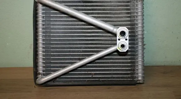 Nissan X-Trail T30 Air conditioning (A/C) radiator (interior) 