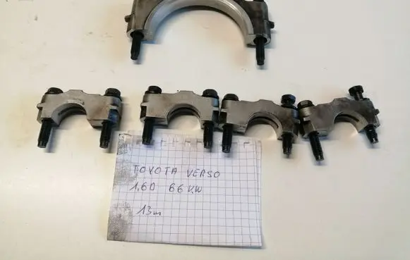 Toyota Verso-S Camshaft holder 