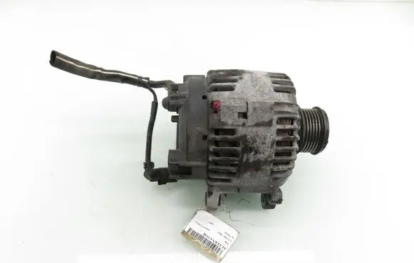 Volkswagen Golf V Generator/alternator 06F903023C