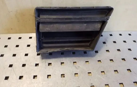 KIA Sorento Quarter panel pressure vent 
