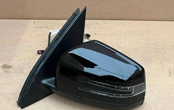 Mercedes-Benz GLS X166 Front door electric wing mirror