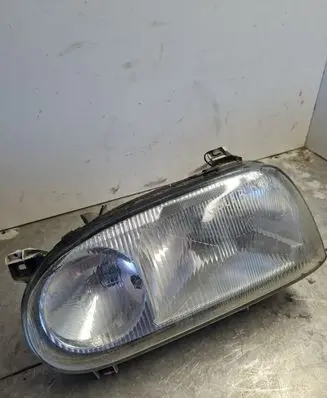 Volkswagen Golf III Headlight/headlamp 30113885902