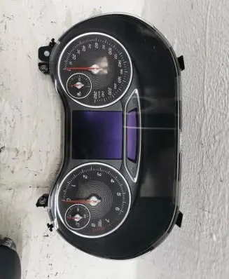 Mercedes-Benz B W246 W242 Speedometer (instrument cluster)